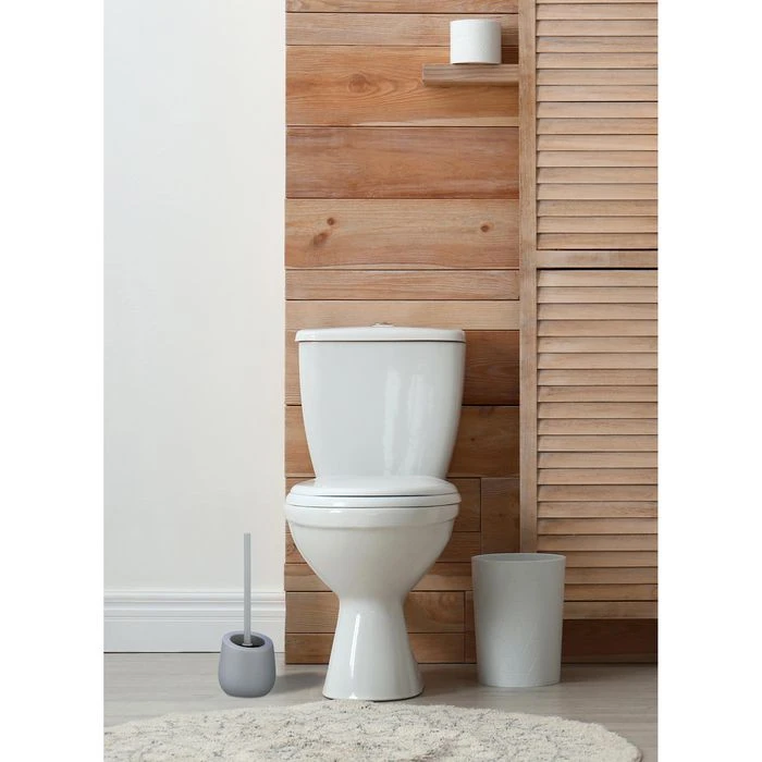 Wenko WC-Bürste Badi, Grau, Bürstenhalter Aus Keramik, Mit Silikonbürste 4 Wenko WC-Bürste Badi, Grau, Bürstenhalter Aus Keramik, Mit Silikonbürste – Bild 2