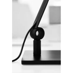 Waldmann Schreibtischlampe PARA.MI FTL 102 R LED, Dimmbar, Schwarz, Doppelgelenkarm, Rund -Maul Shop a49260b14c873732dbea25b1127eea096354f49d schreibtischlampe waldmann para.mi ftl 102 r led